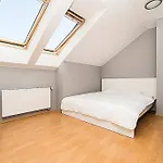 Great Terrace In Big, Flat Apartment *