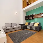 Great Terrace In Big, Flat Apartment *
