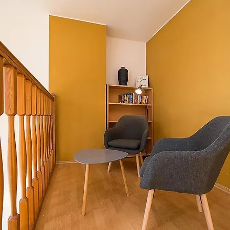 Great Terrace In Big, Flat