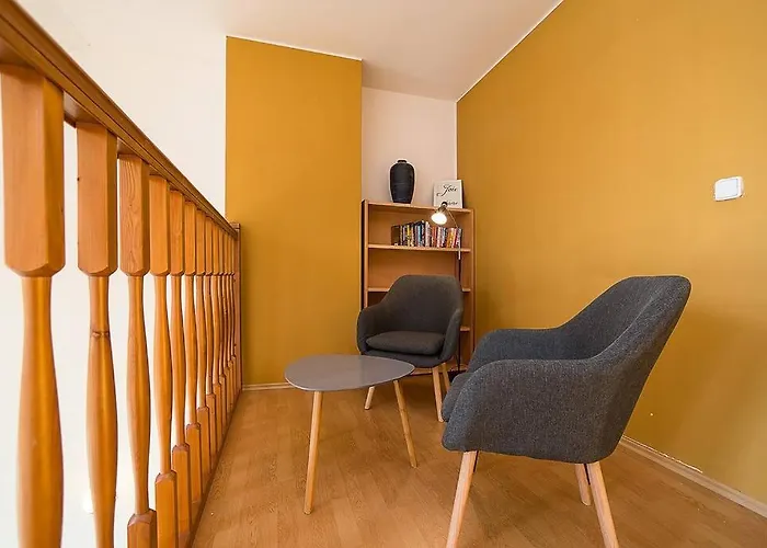 Great Terrace In Big, Flat